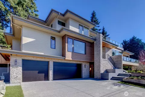 3036 67th Ave SE, Mercer Island, WA 98040