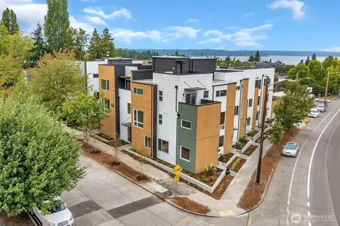 6355 41st Ave SW, Seattle, WA 98136
