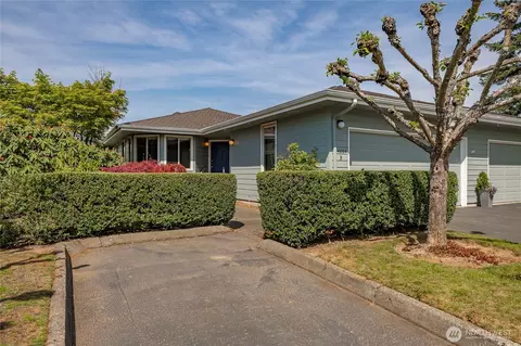 4864 N Village Ln #B, Bellingham, WA 98226