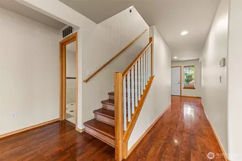 Entry Way - 7006 Radius Loop SE, Lacey, WA 98513 photo 2 of 2