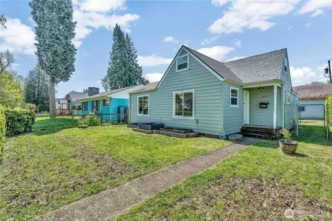 1629 7th Ave, Longview, WA 98632