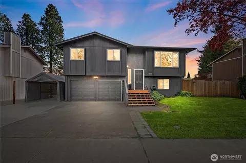 5555 34th Street Loop NE, Tacoma, WA 98422
