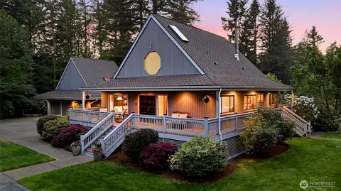 18926 NE 127th St, Redmond, WA 98052
