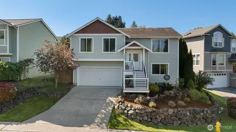 1085 Heron Ridge Ave, Port Orchard, WA 98366
