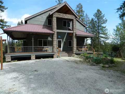 46 Little Bear Ln, Tonasket, WA 98855