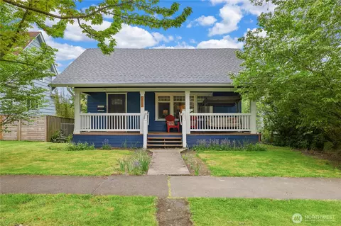 4330 Tacoma Ave S, Tacoma, WA 98418