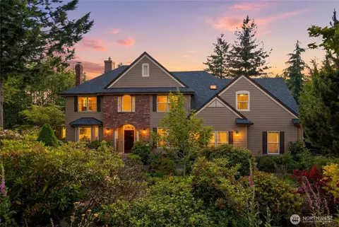 9100 NE Livingston Mountain Ct, Camas, WA 98607