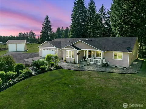 16915 Eugene St SW, Rochester, WA 98579
