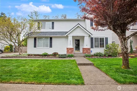 2219 Forrest St, Dupont, WA 98327