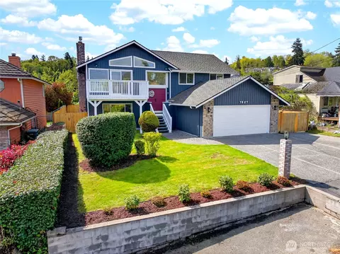 7827 S 114th St, Seattle, WA 98178