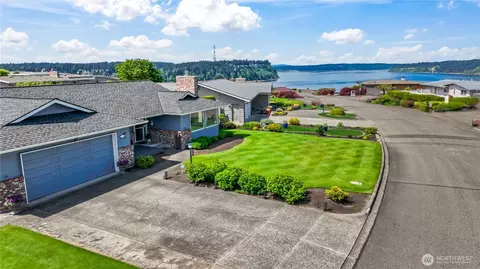 2316 Vista View Dr, Tacoma, WA 98406