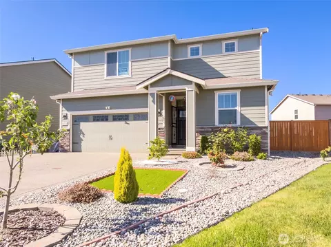 6713 140th Street Ct E, Puyallup, WA 98373