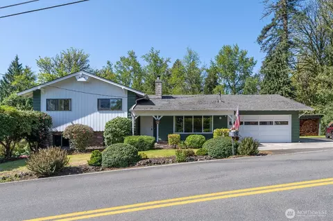 201 Inglewood Dr, Longview, WA 98632