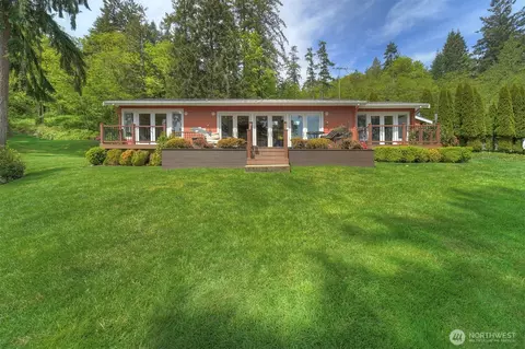 5691 Seabreeze Ln SE, Port Orchard, WA 98367