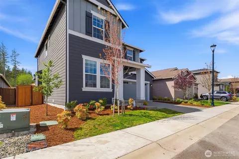 5536 Kinross Rd SW, Port Orchard, WA 98367
