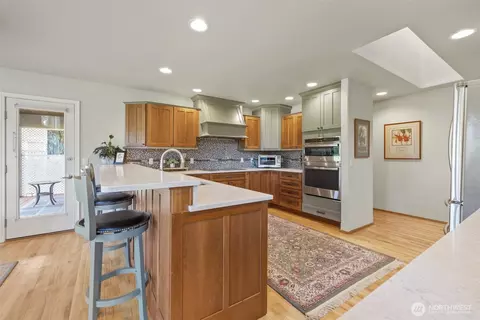 Kitchen - 877 Medsker Rd, Sequim, WA 98382 photo 3 of 6