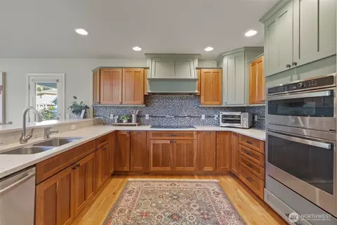 Kitchen - 877 Medsker Rd, Sequim, WA 98382 photo 5 of 6