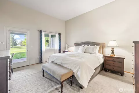 Bedroom - 877 Medsker Rd, Sequim, WA 98382 photo 1 of 4