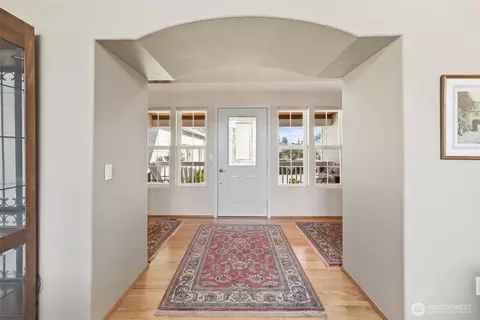 Entry Way - 877 Medsker Rd, Sequim, WA 98382 photo 1 of 3