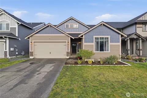 9945 Jackson St SE, Yelm, WA 98597
