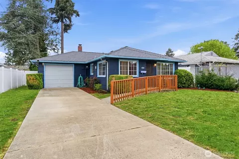 1205 118th St S, Tacoma, WA 98444