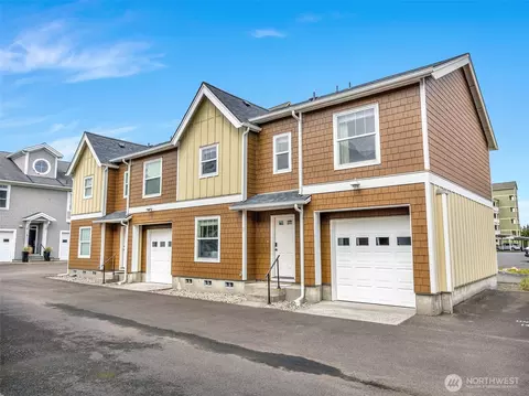 316 7th St SW #13, Long Beach, WA 98631