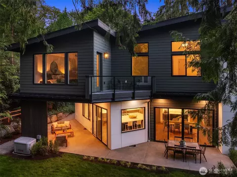 5222 Forest Ave SE, Mercer Island, WA 98040