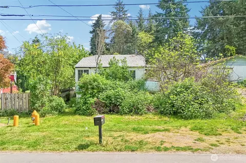 12242 10th Ave S, Seattle, WA 98168