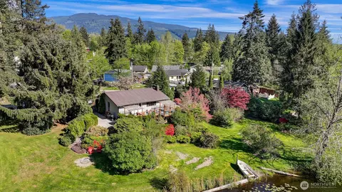 371 Lakeside Dr, Sedro Woolley, WA 98284