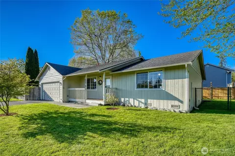 401 Hemlock Ct, Sultan, WA 98294