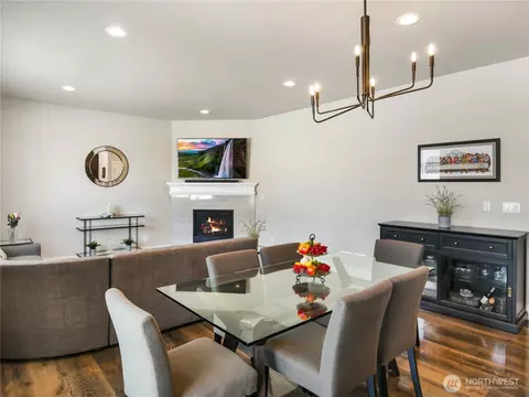 Dining - 111 Cherry Ln SW, Orting, WA 98360 photo 2 of 4