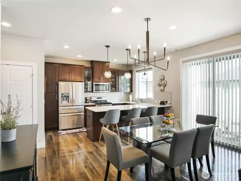 Dining - 111 Cherry Ln SW, Orting, WA 98360 photo 4 of 4