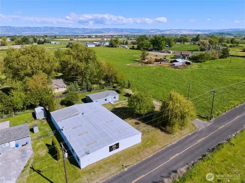 84889 Triangle Station Rd, Milton Freewater, OR 97862