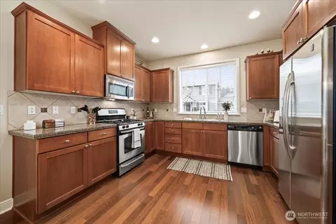 Kitchen - 18213 36th Ave SE, Bothell, WA 98012 photo 1 of 5