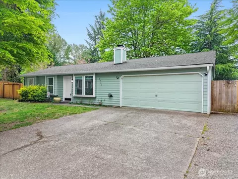 2904 14th St SE, Puyallup, WA 98374