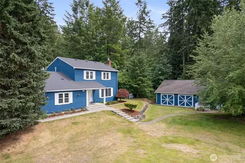 10323 Crescent Valley Dr NW, Gig Harbor, WA 98332