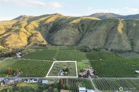 3031 E Richared Dr, Wenatchee, WA 98836