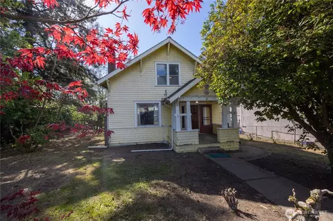 4326 E F St, Tacoma, WA 98404