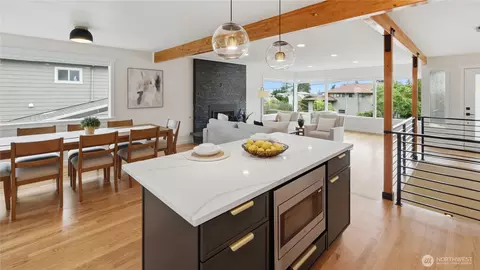 Kitchen - 812 Main St, Edmonds, WA 98020 photo 5 of 6
