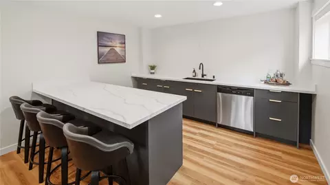 Kitchen - 812 Main St, Edmonds, WA 98020 photo 6 of 6