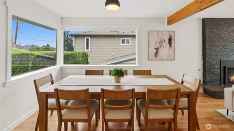 Dining - 812 Main St, Edmonds, WA 98020 photo 1 of 2