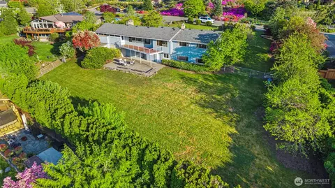 14508 SE 50th St, Bellevue, WA 98006
