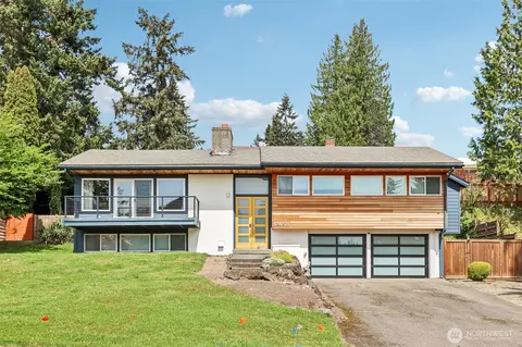 12456 SE 27th St, Bellevue, WA 98005