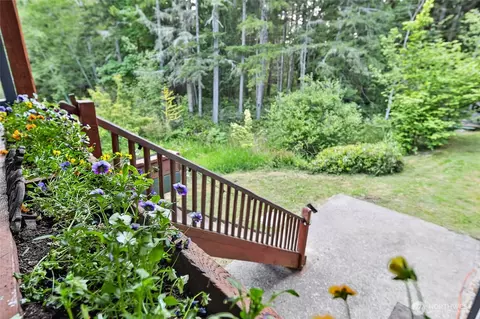 Exterior - 533 Blyn Springs Rd, Sequim, WA 98382 photo 4 of 9
