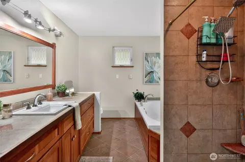 Bath - 533 Blyn Springs Rd, Sequim, WA 98382 photo 1 of 5