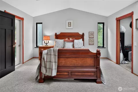 Bedroom - 533 Blyn Springs Rd, Sequim, WA 98382 photo 1 of 6