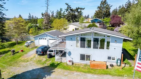 941 Diane Ave, Oak Harbor, WA 98277