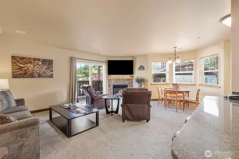 545 Junction Ln #D706, Leavenworth, WA 98826