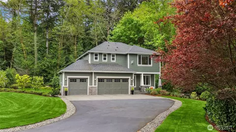 6903 NE New Brooklyn Rd, Bainbridge Island, WA 98110