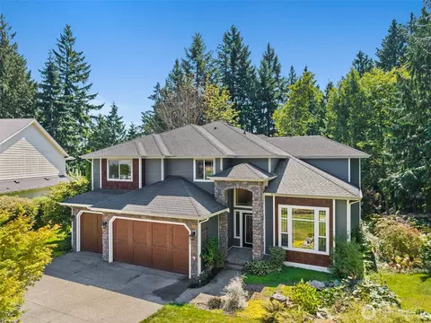 6408 179th Ave E, Lake Tapps, WA 98391
